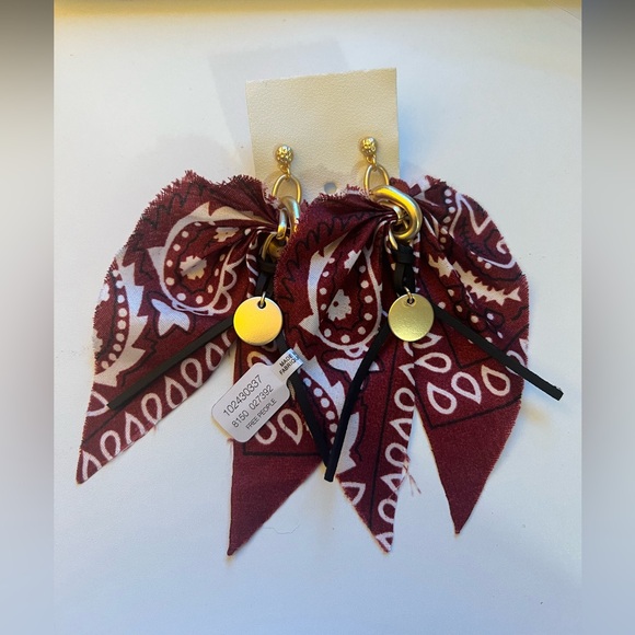 Ariana Ost Red Bandana Statement Earrings NWT - Picture 2 of 2